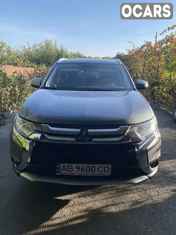 Позашляховик / Кросовер Mitsubishi Outlander 2017 2 л. Варіатор обл. Вінницька, Муровані Курилівці - Фото 1/20