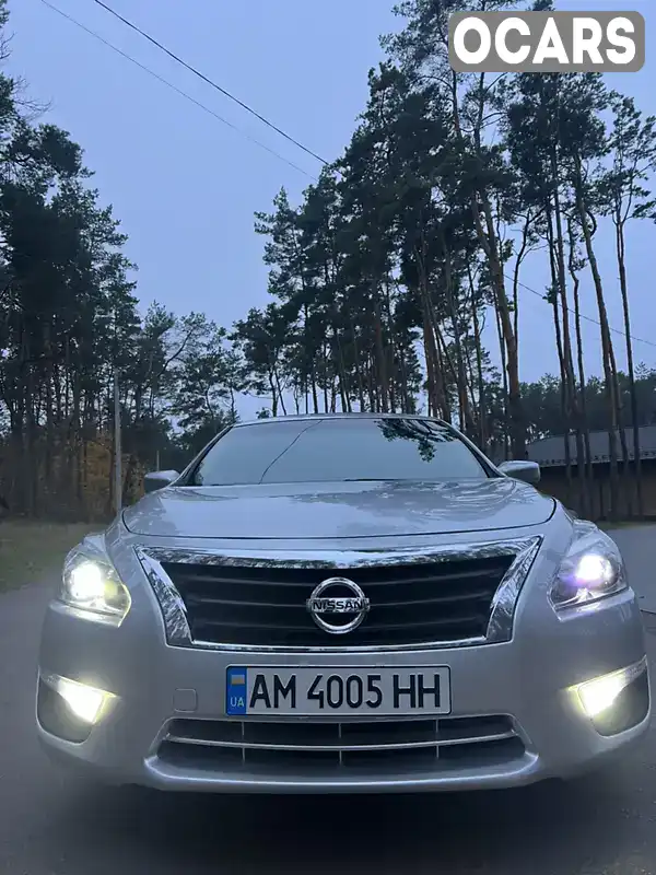 Седан Nissan Altima 2013 2.5 л. Вариатор обл. Житомирская, Житомир - Фото 1/21