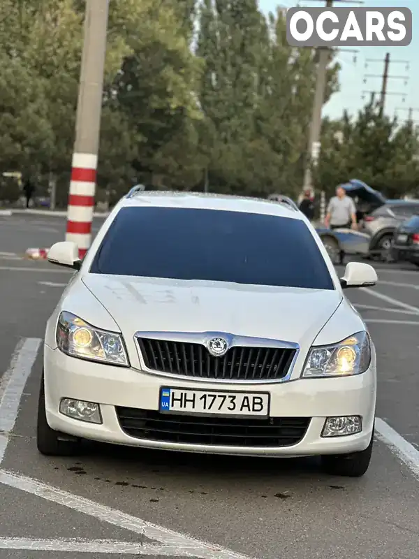 Универсал Skoda Octavia 2013 1.6 л. Автомат обл. Одесская, Одесса - Фото 1/10