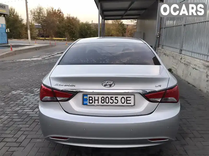 Седан Hyundai Sonata 2013 2 л. Варіатор обл. Одеська, Одеса - Фото 1/4