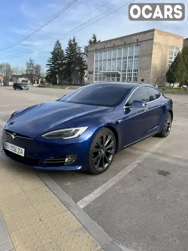Лифтбек Tesla Model S 2019 null_content л. обл. Киевская, Киев - Фото 1/13