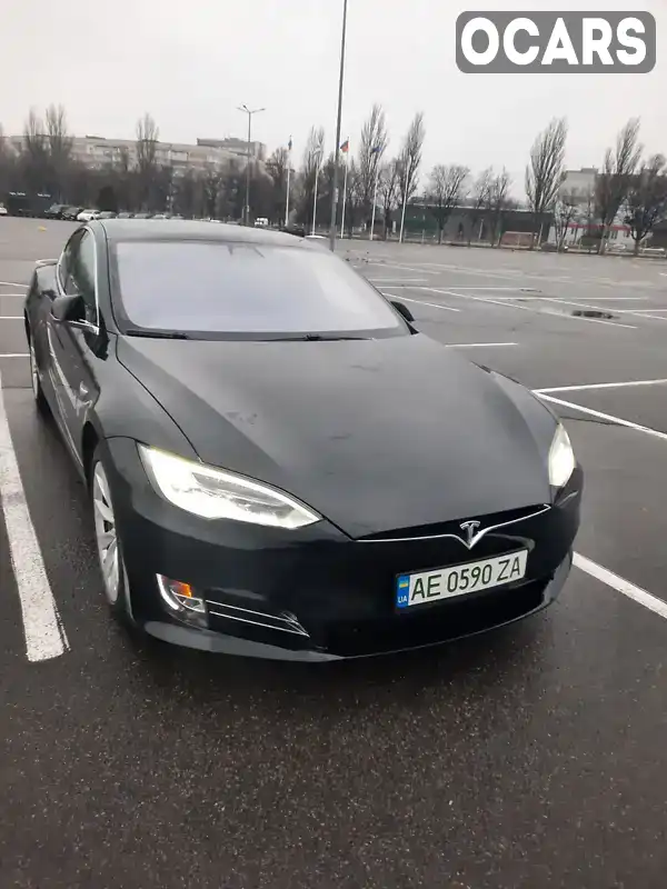 Лифтбек Tesla Model S 2018 null_content л. обл. Днепропетровская, Днепр (Днепропетровск) - Фото 1/14