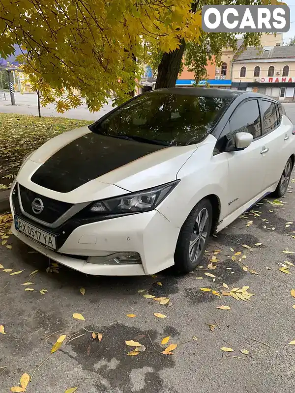 Хэтчбек Nissan Leaf 2018 null_content л. Автомат обл. Харьковская, Харьков - Фото 1/9