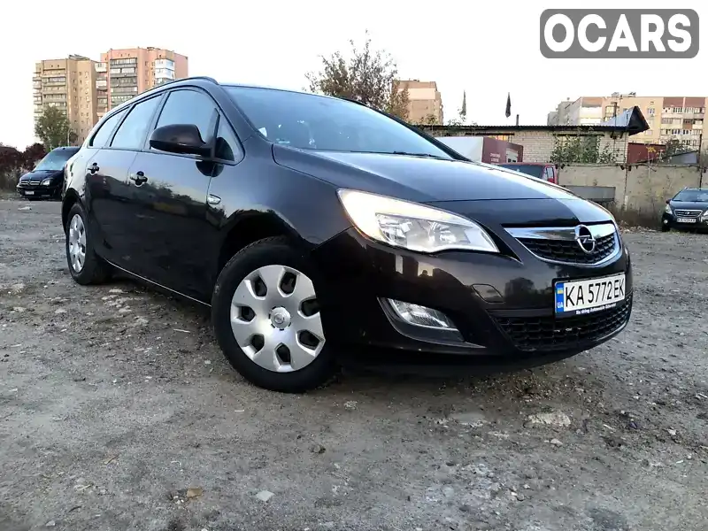 Универсал Opel Astra 2012 1.7 л. Ручная / Механика обл. Киевская, Киев - Фото 1/21