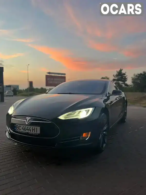 Ліфтбек Tesla Model S 2014 null_content л. обл. Львівська, Львів - Фото 1/12