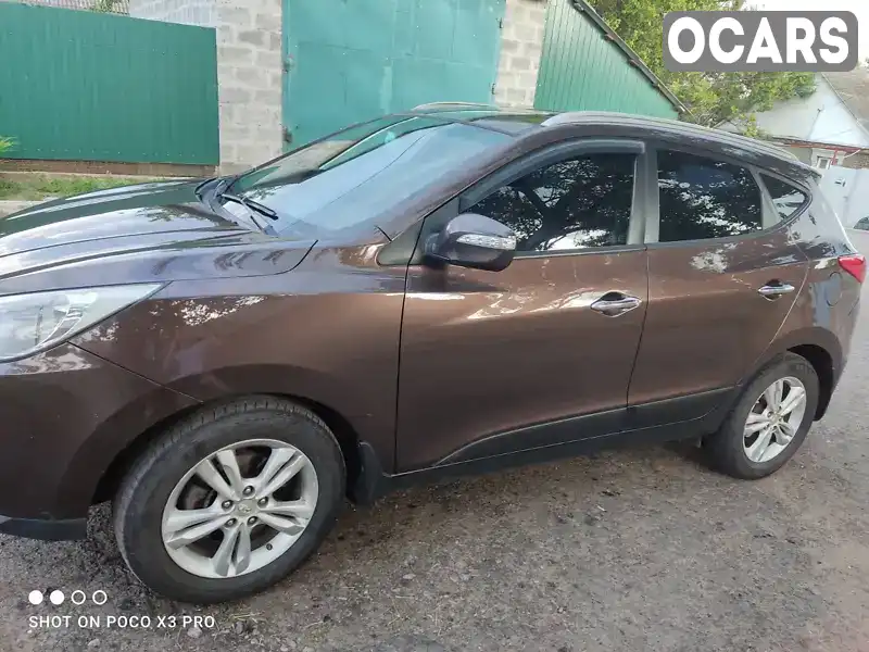 Внедорожник / Кроссовер Hyundai ix35 2010 2 л. Ручная / Механика обл. Донецкая, Краматорск - Фото 1/9