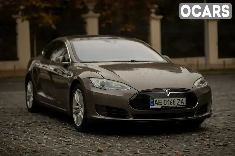 Лифтбек Tesla Model S 2016 null_content л. Автомат обл. Днепропетровская, Днепр (Днепропетровск) - Фото 1/21