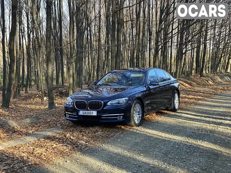 Седан BMW 7 Series 2012 3 л. Автомат обл. Чернівецька, Чернівці - Фото 1/21