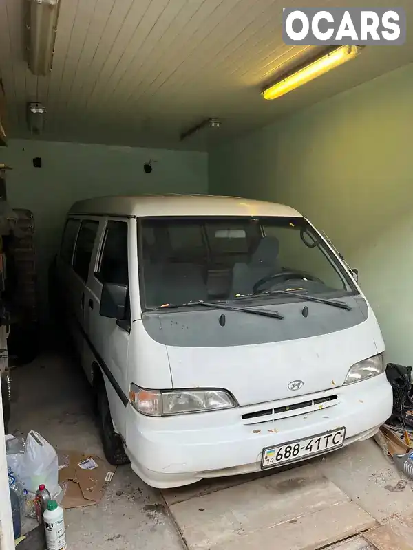 Минивэн Hyundai H 100 1996 2.5 л. Ручная / Механика обл. Львовская, Львов - Фото 1/3