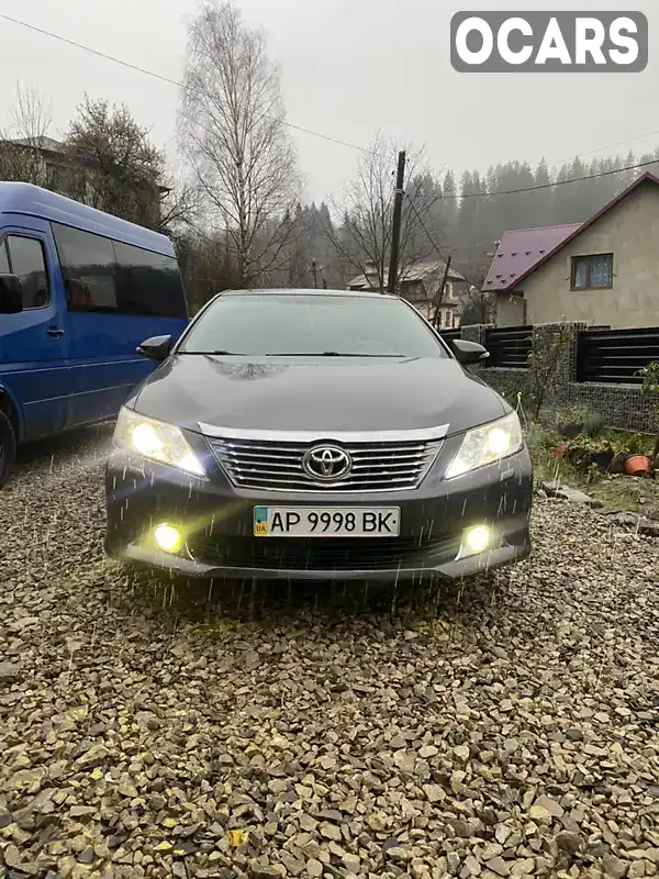 Седан Toyota Camry 2012 2.5 л. Автомат обл. Закарпатська, Рахів - Фото 1/21