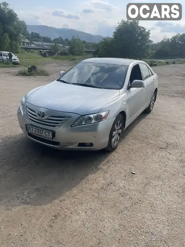 Седан Toyota Camry 2006 2.36 л. Автомат обл. Ивано-Франковская, Косов - Фото 1/5