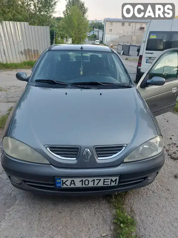 Седан Renault Megane 2002 null_content л. обл. Киевская, Киев - Фото 1/6