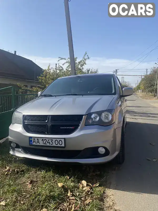 Минивэн Dodge Grand Caravan 2018 3.6 л. Автомат обл. Киевская, Киев - Фото 1/17