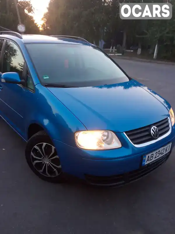 Мінівен Volkswagen Touran 2006 1.6 л. Ручна / Механіка обл. Вінницька, Козятин - Фото 1/21