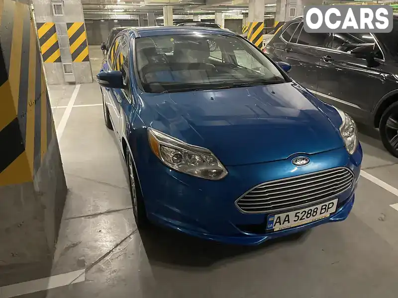 Хэтчбек Ford Focus 2014 null_content л. Автомат обл. Киевская, Киев - Фото 1/20