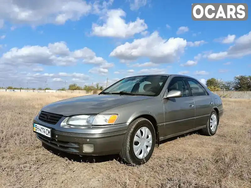 Седан Toyota Camry 1998 2.2 л. Автомат обл. Одесская, Одесса - Фото 1/18