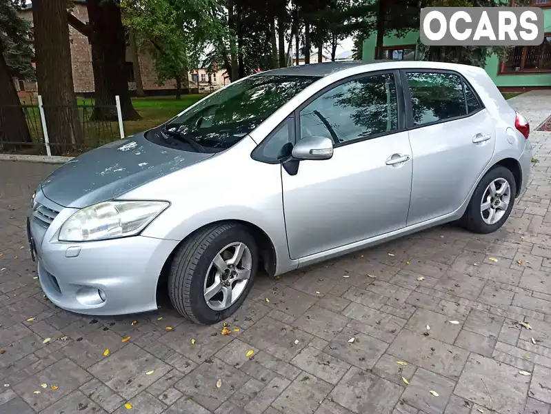 Хетчбек Toyota Auris 2011 1.4 л. Ручна / Механіка обл. Волинська, Ківерці - Фото 1/21