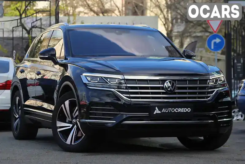 Позашляховик / Кросовер Volkswagen Touareg 2022 3 л. Автомат обл. Київська, Київ - Фото 1/21