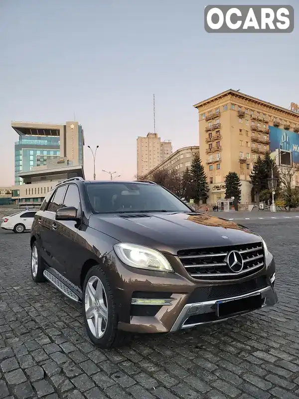 Позашляховик / Кросовер Mercedes-Benz M-Class 2013 2.14 л. Автомат обл. Київська, Київ - Фото 1/21