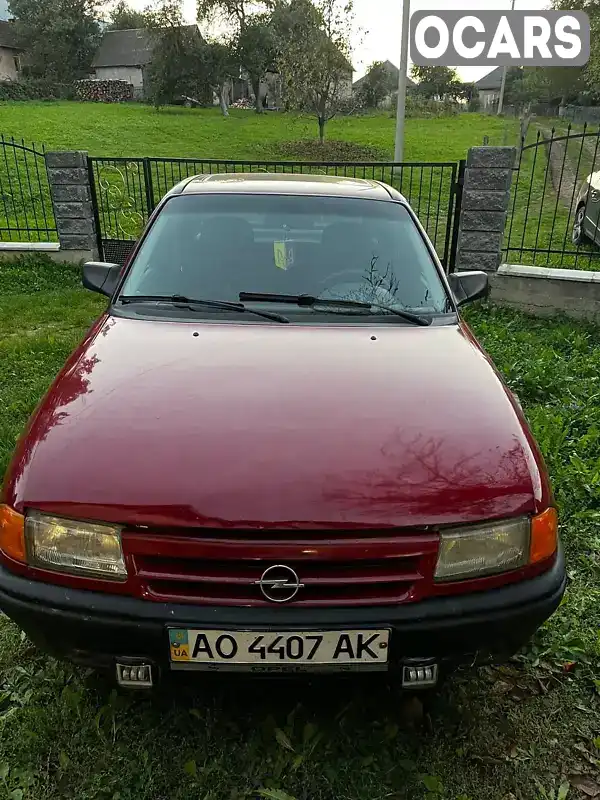 Седан Opel Astra 1993 null_content л. Ручна / Механіка обл. Закарпатська, Перечин - Фото 1/7
