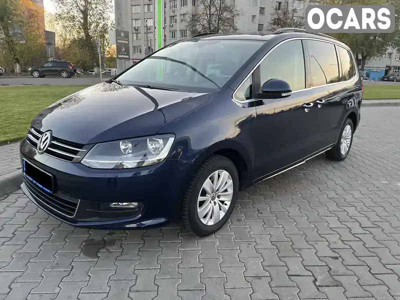 Мінівен Volkswagen Sharan 2012 2 л. Ручна / Механіка обл. Київська, Вишневе - Фото 1/21