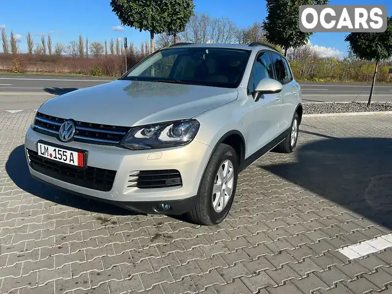 Позашляховик / Кросовер Volkswagen Touareg 2012 3 л. Автомат обл. Чернівецька, Чернівці - Фото 1/21