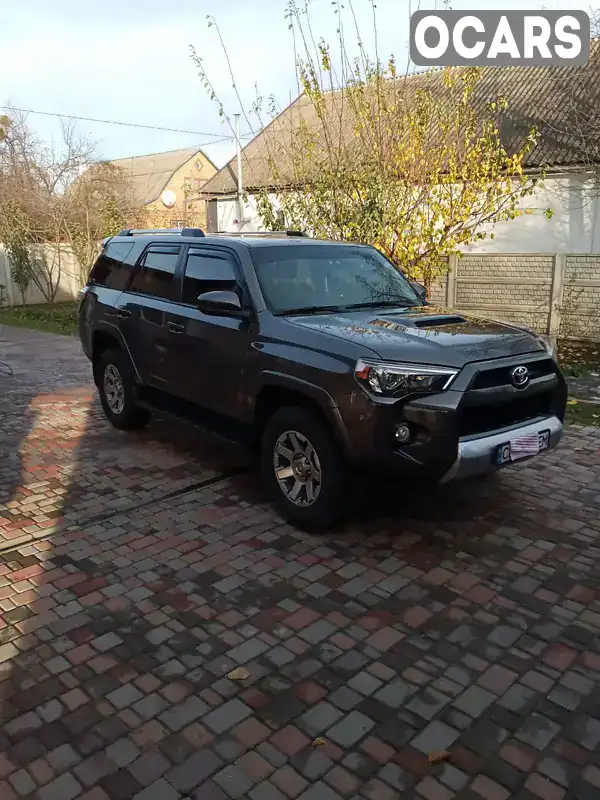 Внедорожник / Кроссовер Toyota 4Runner 2015 3.96 л. Автомат обл. Полтавская, Лубны - Фото 1/21