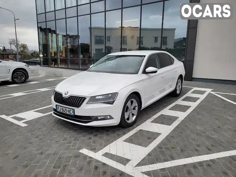 Лифтбек Skoda Superb 2019 2 л. Автомат обл. Ровенская, Ровно - Фото 1/20