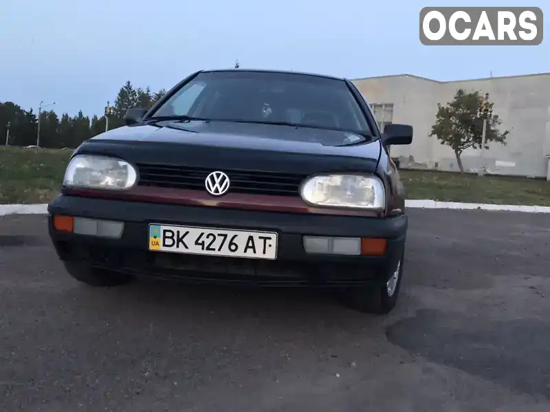 Хетчбек Volkswagen Golf 1993 1.8 л. Ручна / Механіка обл. Рівненська, Рівне - Фото 1/13