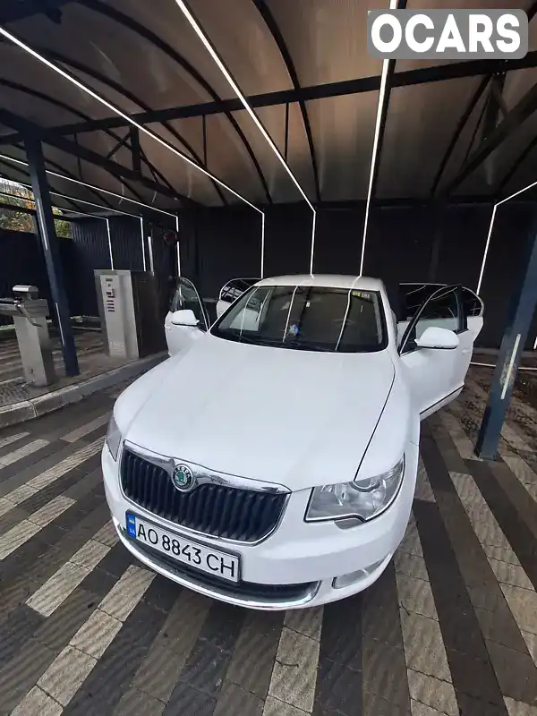 Лифтбек Skoda Superb 2012 1.97 л. Ручная / Механика обл. Закарпатская, Ужгород - Фото 1/12