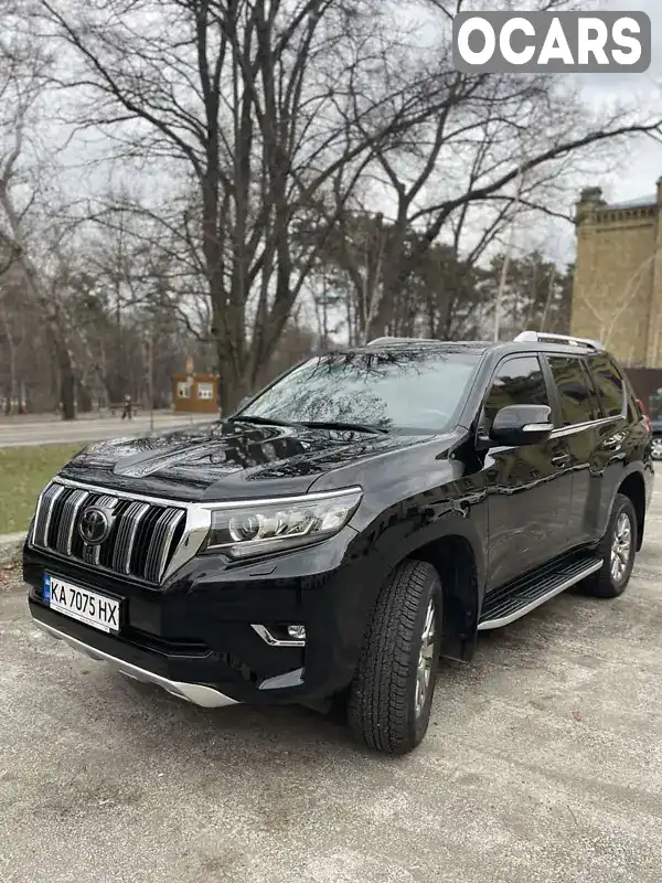 Позашляховик / Кросовер Toyota Land Cruiser Prado 2019 4 л. Автомат обл. Київська, Київ - Фото 1/21