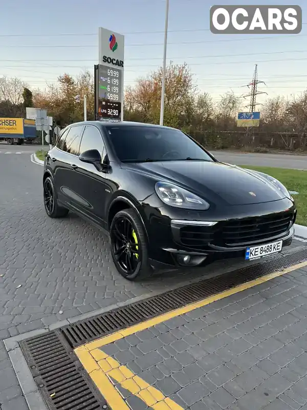 Внедорожник / Кроссовер Porsche Cayenne 2017 3 л. Автомат обл. Днепропетровская, Днепр (Днепропетровск) - Фото 1/21