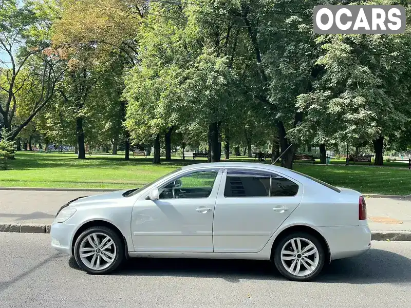 Ліфтбек Skoda Octavia 2010 1.97 л. Автомат обл. Харківська, Харків - Фото 1/21