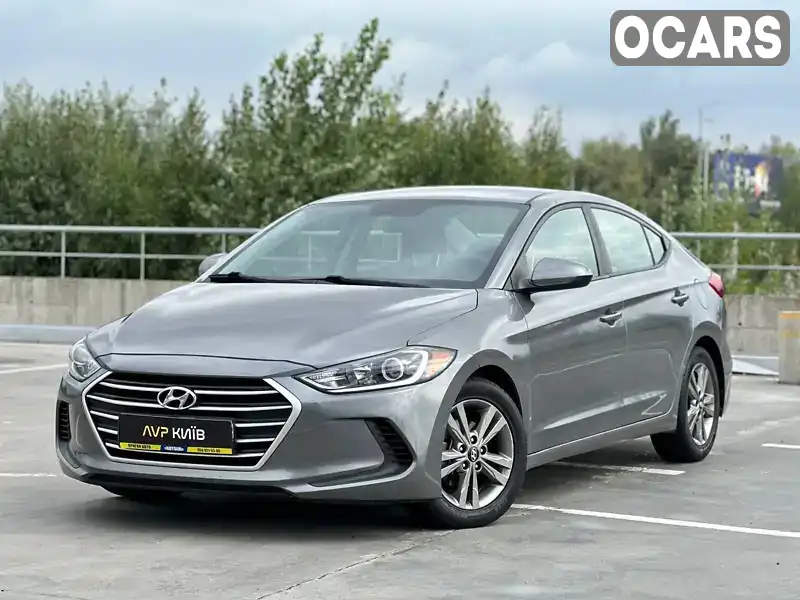 Седан Hyundai Elantra 2018 2 л. Автомат обл. Київська, Київ - Фото 1/21