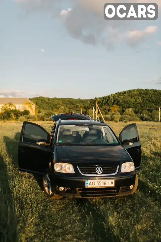 Минивэн Volkswagen Touran 2006 1.97 л. Автомат обл. Закарпатская, Иршава - Фото 1/21