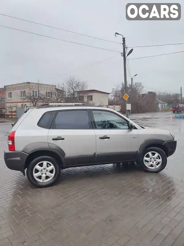 Внедорожник / Кроссовер Hyundai Tucson 2005 2.66 л. Автомат обл. Сумская, Ахтырка - Фото 1/19