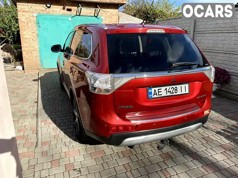 Внедорожник / Кроссовер Mitsubishi Outlander 2014 2.27 л. Автомат обл. Днепропетровская, Кривой Рог - Фото 1/21