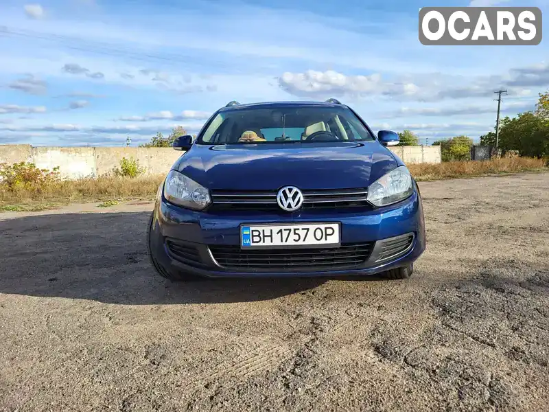 Універсал Volkswagen Jetta 2013 2 л. Автомат обл. Одеська, Подільськ (Котовськ) - Фото 1/21