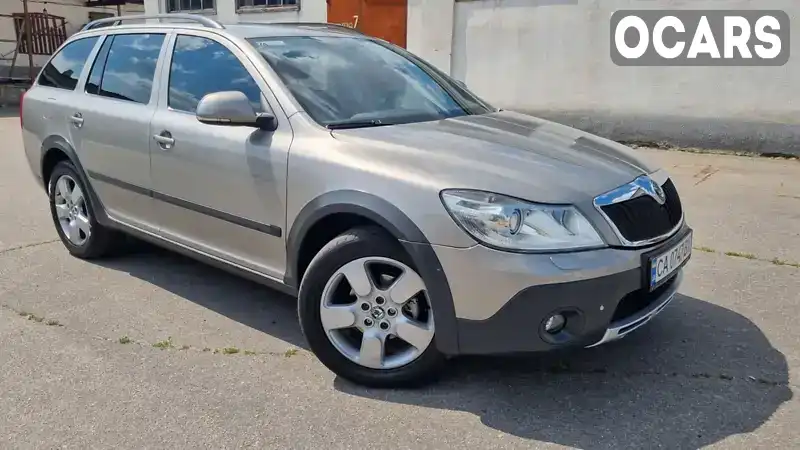 Універсал Skoda Octavia Scout 2012 1.8 л. Ручна / Механіка обл. Черкаська, Чорнобай - Фото 1/16