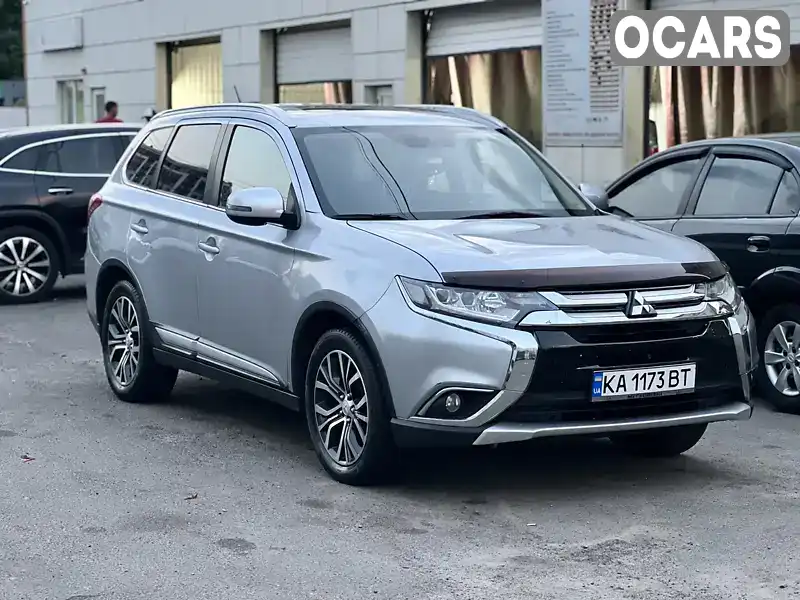 Позашляховик / Кросовер Mitsubishi Outlander 2015 3 л. Автомат обл. Київська, Київ - Фото 1/21