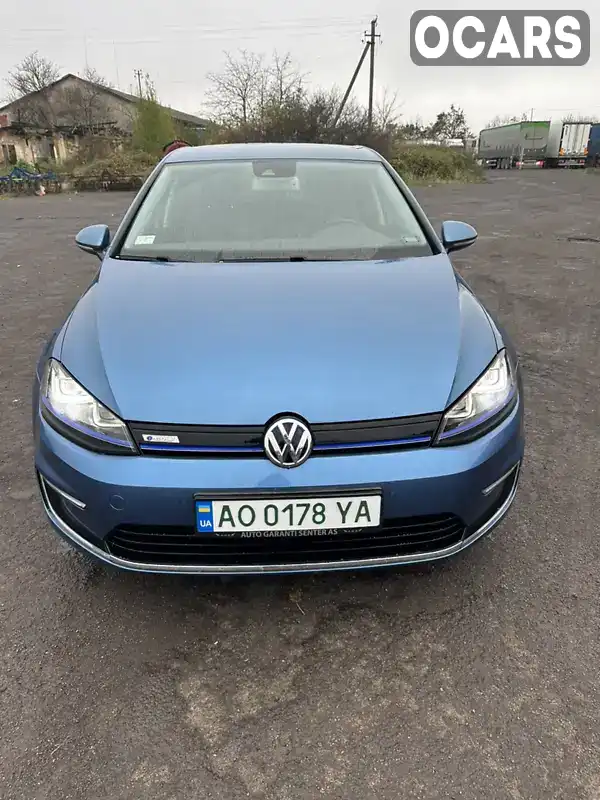 Хэтчбек Volkswagen e-Golf 2014 null_content л. обл. Закарпатская, Ужгород - Фото 1/9