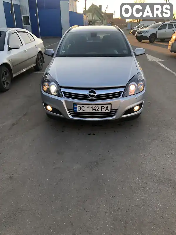 Универсал Opel Astra 2008 1.69 л. Ручная / Механика обл. Черкасская, Черкассы - Фото 1/6