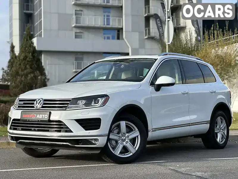 Внедорожник / Кроссовер Volkswagen Touareg 2015 3 л. Автомат обл. Киевская, Киев - Фото 1/21