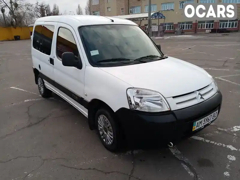 Минивэн Citroen Berlingo 2011 1.6 л. Ручная / Механика обл. Житомирская, Житомир - Фото 1/21