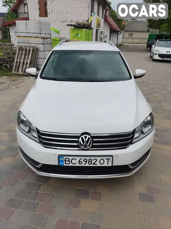 Универсал Volkswagen Passat 2011 1.4 л. обл. Львовская, Старый Самбор - Фото 1/12