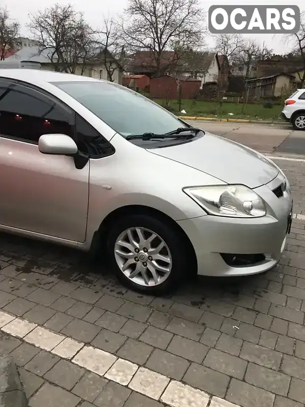 Хэтчбек Toyota Auris 2008 1.6 л. Вариатор обл. Львовская, Львов - Фото 1/7