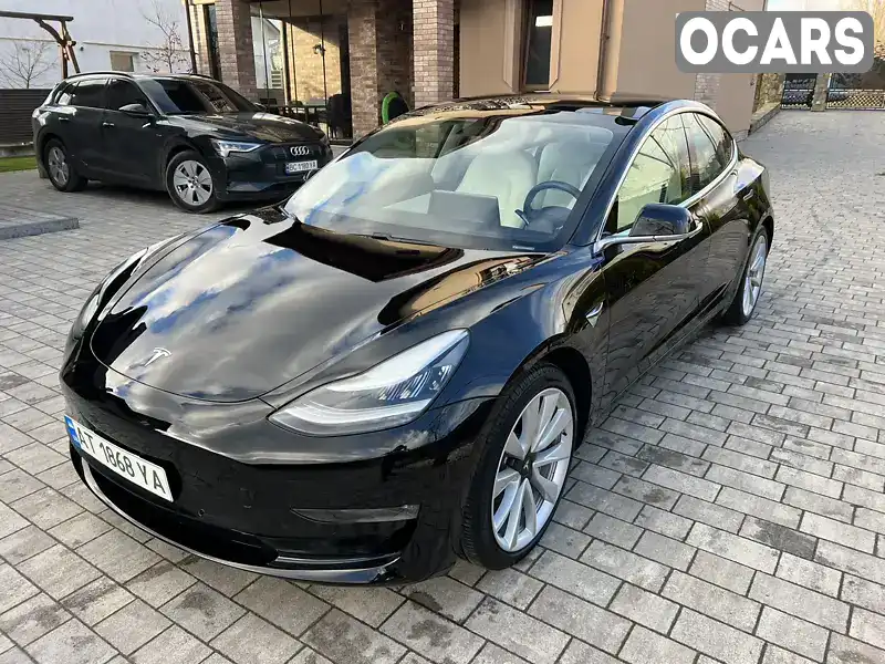 Седан Tesla Model 3 2019 null_content л. обл. Львівська, Мостиська - Фото 1/21