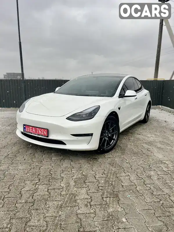 Седан Tesla Model 3 2021 null_content л. Автомат обл. Львовская, Львов - Фото 1/14