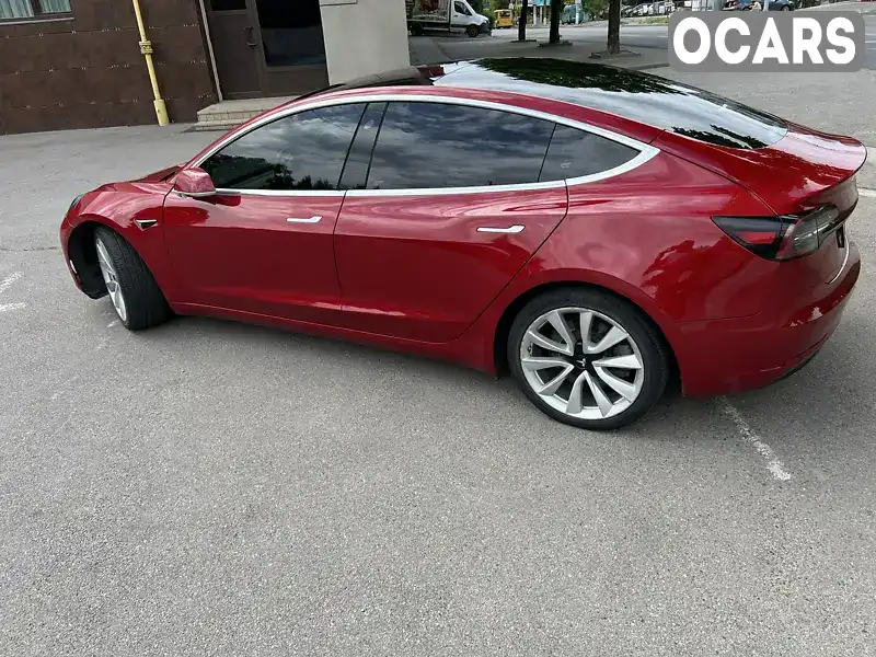 Седан Tesla Model 3 2018 null_content л. Автомат обл. Дніпропетровська, Дніпро (Дніпропетровськ) - Фото 1/16