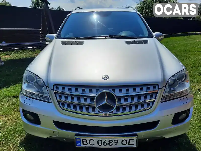 Позашляховик / Кросовер Mercedes-Benz M-Class 2005 3 л. Автомат обл. Львівська, Львів - Фото 1/21